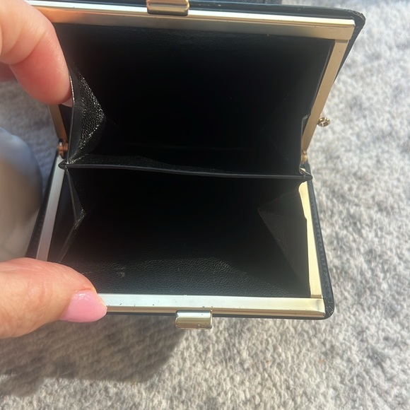 Burberry Vintage Wallet - Picture 4 of 6